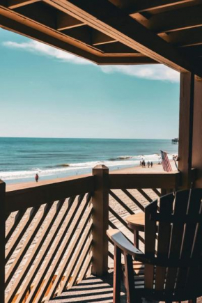 Oceanfront With Fireplace, Hot Tub And Pool